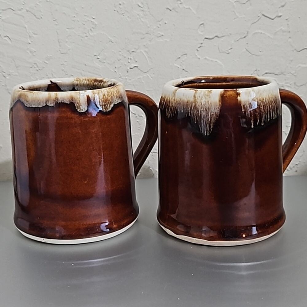 2 Vintage Monmouth Drip Pottery Mugs